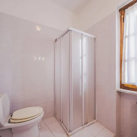 Casa Marion By Interhome Ferienhaus Bergiola Maggiore